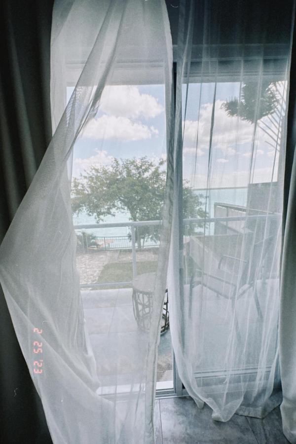 Hotel Awazul Bacalar Exterior photo